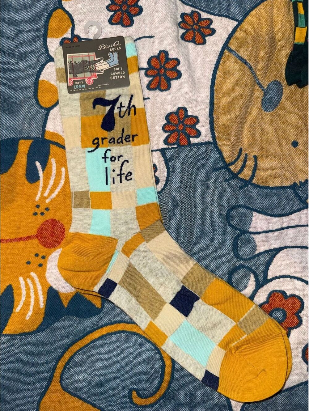 Blue Q Mens Crew Socks 7th Grader For Life Mustard Yellow Combed Cotton Novelty